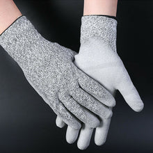 Charger l'image dans la galerie, Cut Resistant Gloves Level 5 Protection for Kitchen, Upgrade Safety Anti Cutting Gloves for Meat Cutting, Wood Carving, Mandolin Slicing and More